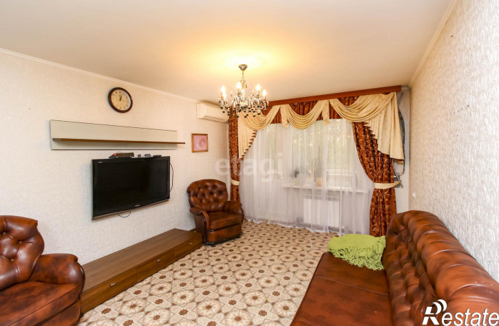 4-комн квартира Домостроителей, 26