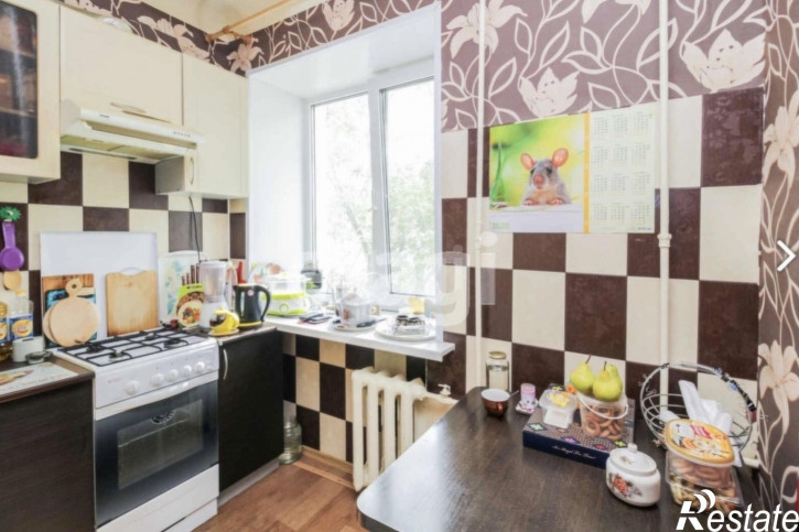 2-комн квартира Мельникайте, 96