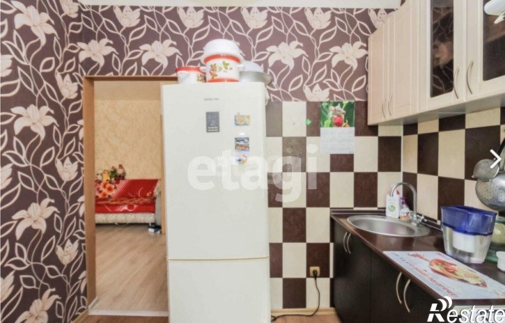 2-комн квартира Мельникайте, 96