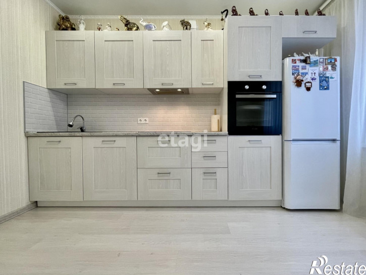 2-комн квартира Эрвье, 32