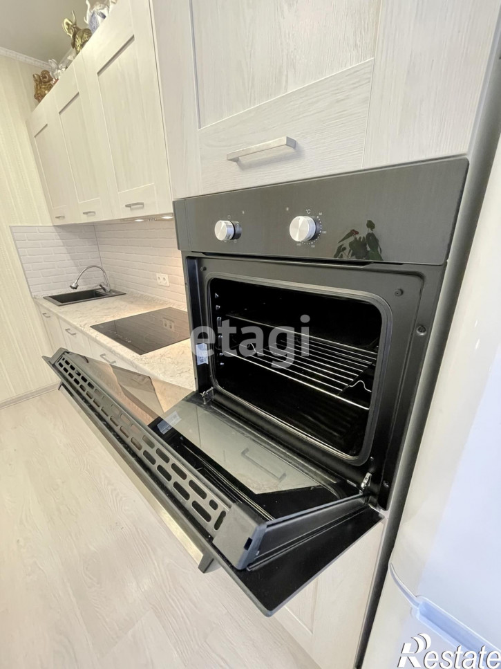 2-комн квартира Эрвье, 32