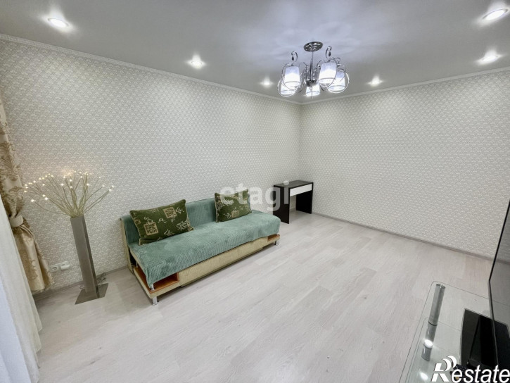 2-комн квартира Эрвье, 32