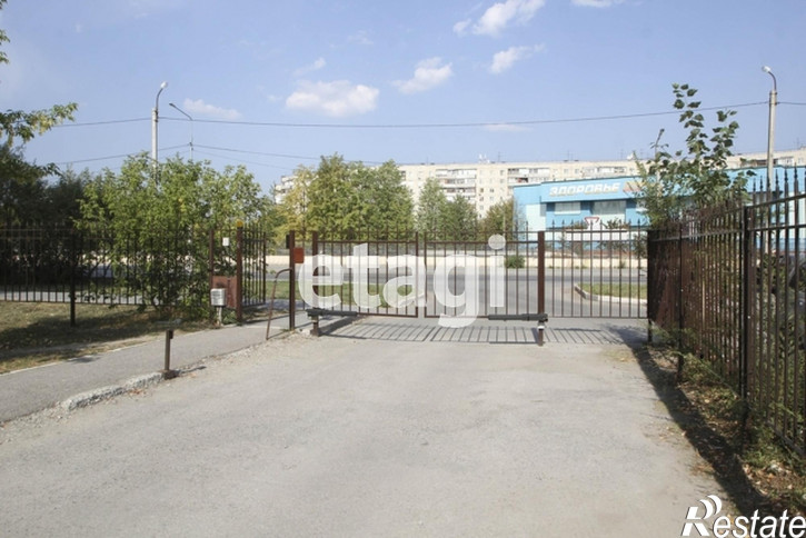 Гараж/парковка Газовиков 2