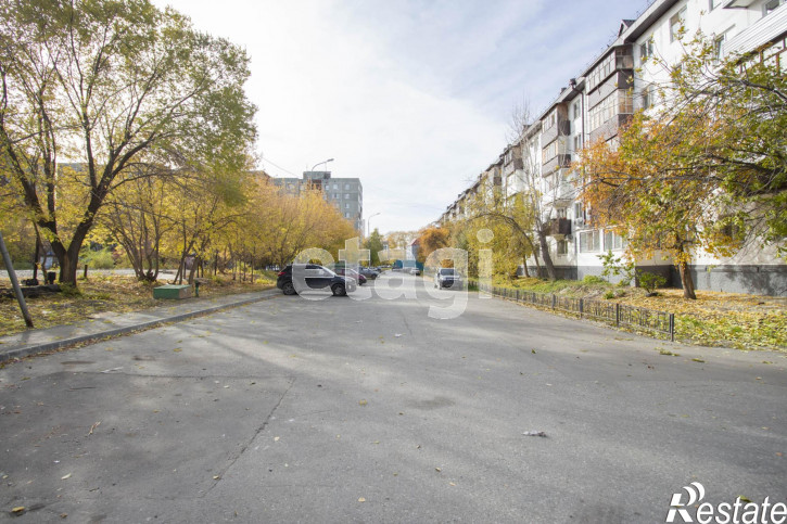 Гараж/парковка Пермякова ,