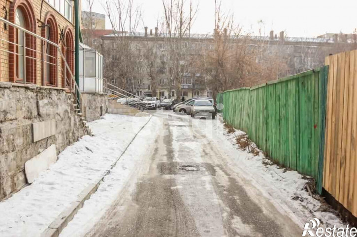Гараж/парковка Грибоедова ,