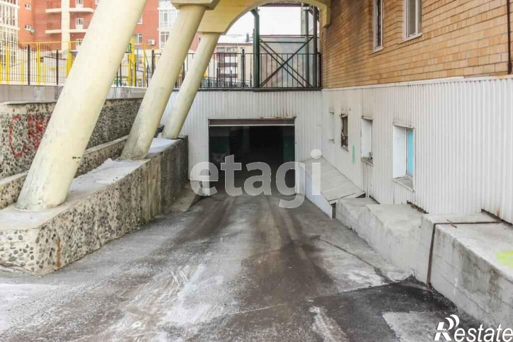Гараж/парковка Грибоедова ,