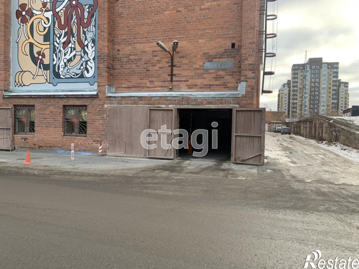 Гараж/парковка Северная 11