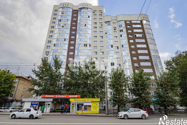 3-комн квартира Саввы Белых, 1