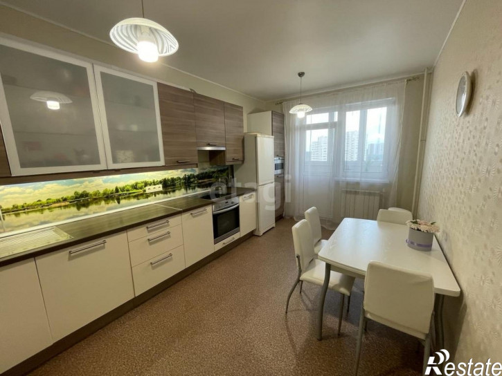3-комн квартира Саввы Белых, 1