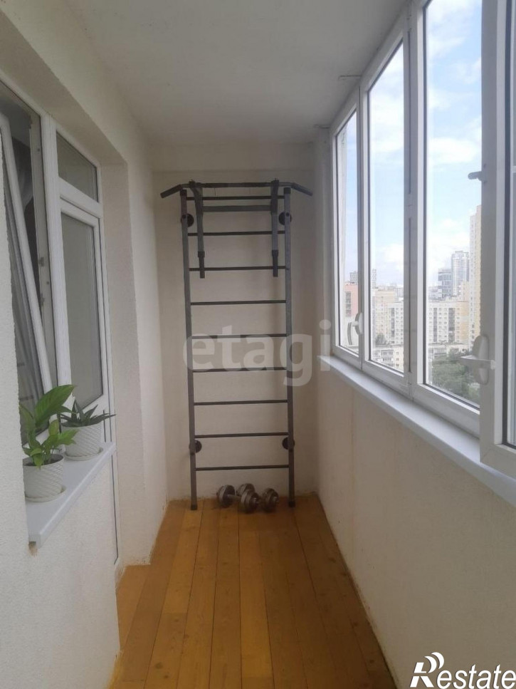 3-комн квартира Саввы Белых, 1