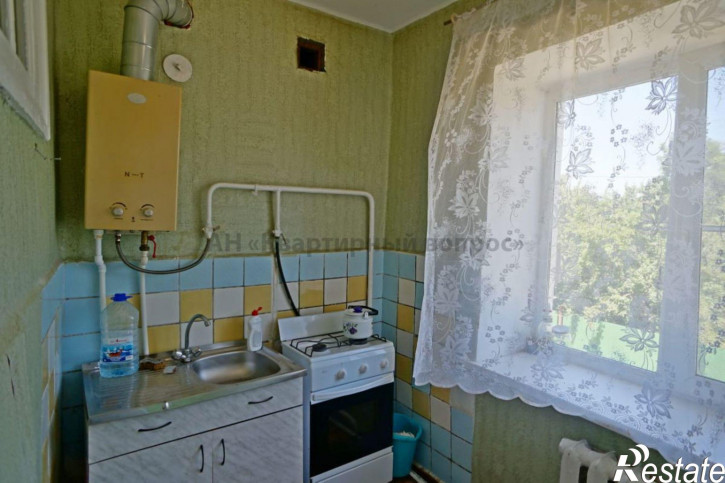 2-комн квартира Горького ул, 27