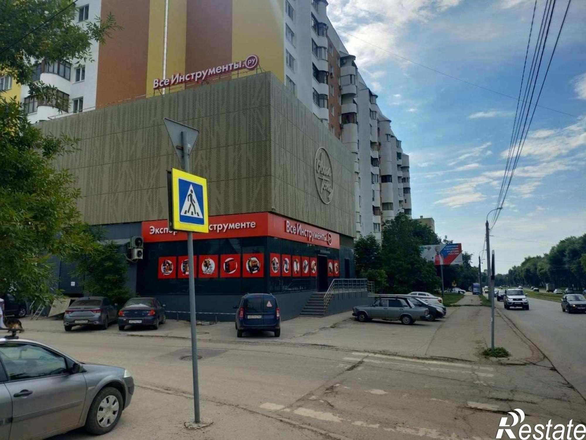 Сдать торговое помещение за 100 000 рублей на Ново-Вокзальная улица, 61в