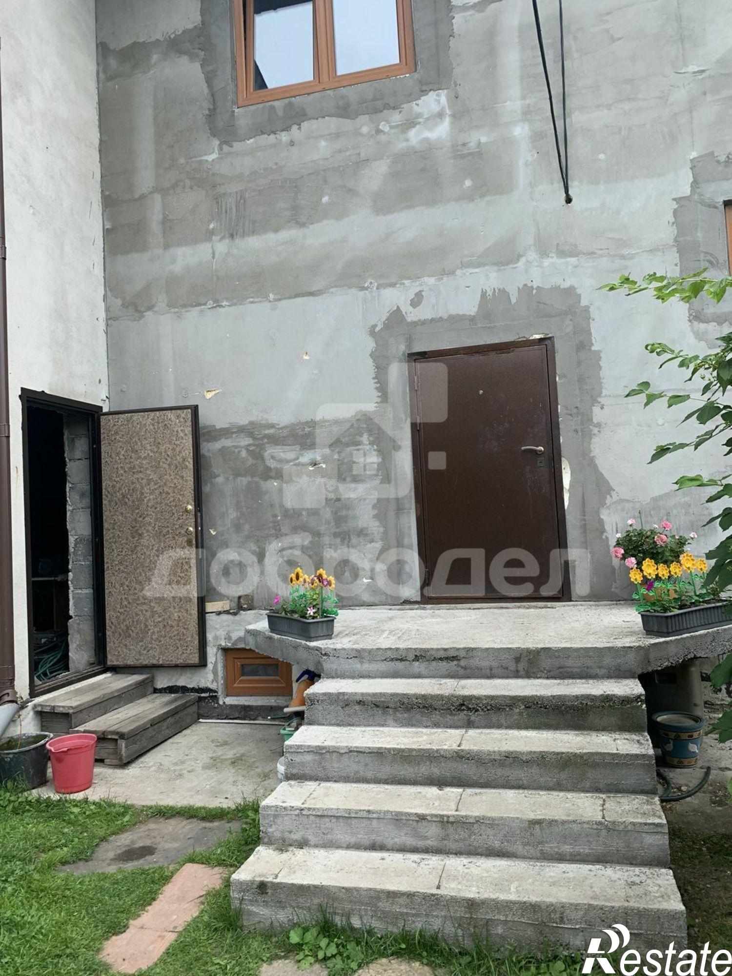 Купить дачу, дом, коттедж за 11 800 000 рублей на Восточная улица,
