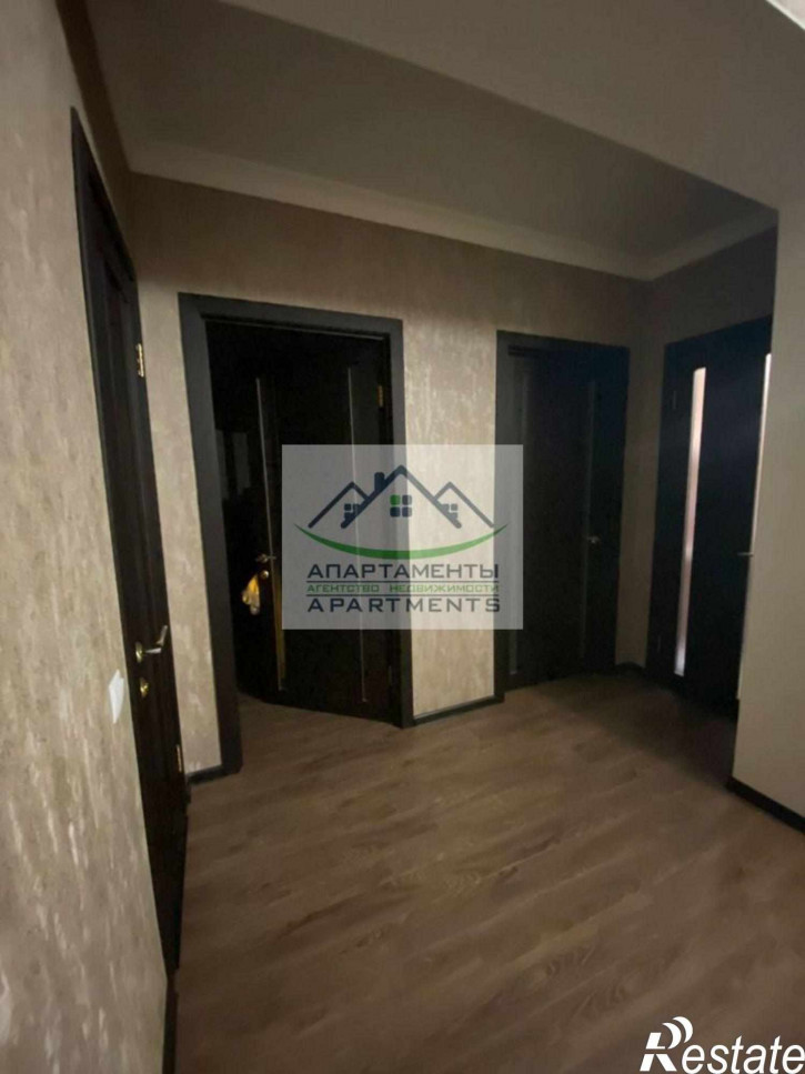 3-комн квартира Нежнова ул, 21к4