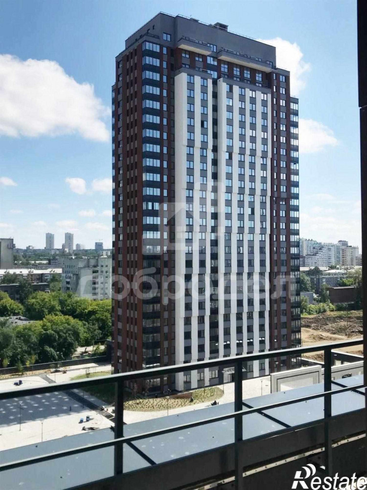 1-комн квартира в новом доме ул. Азина, 31