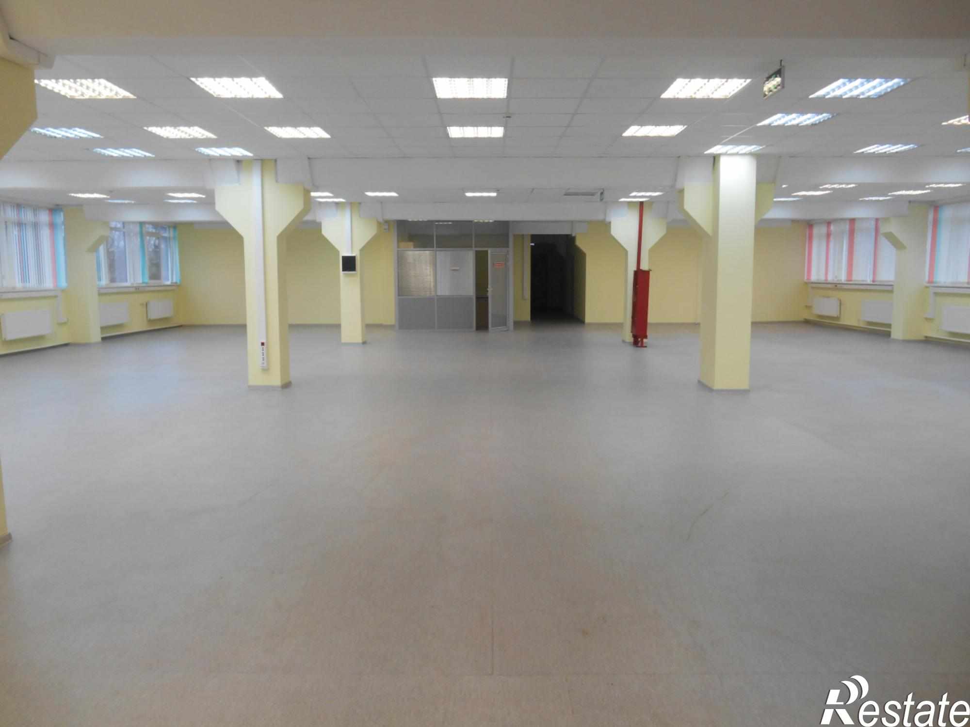 Сдать офис, помещение под офис за 200 000 рублей на наб р. Гзень, 5