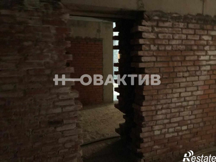 Помещение свободного назначения улица Виктора Уса, 1/1