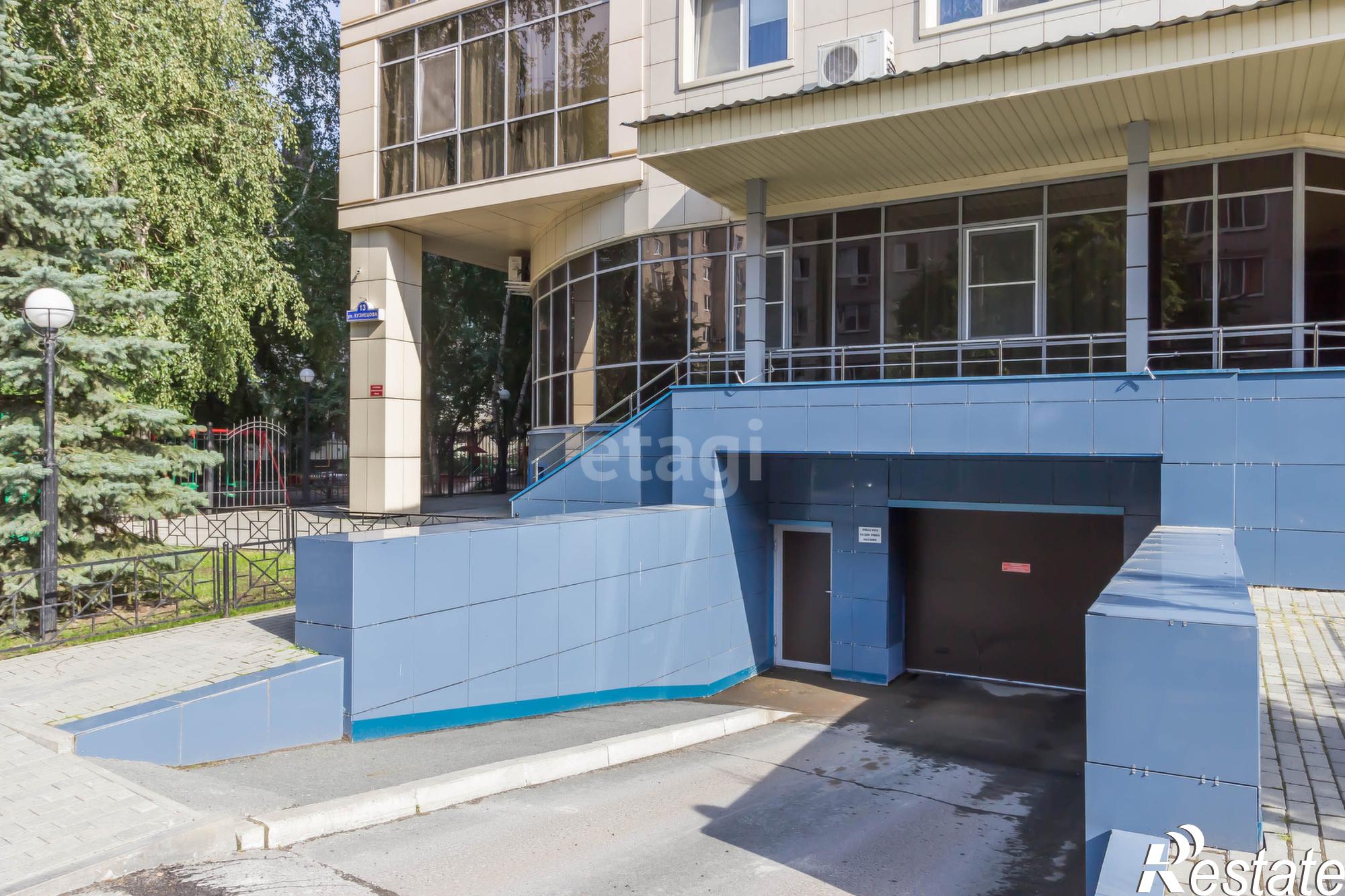 Купить гараж, место в паркинге за 1 300 000 рублей на Кузнецова 13