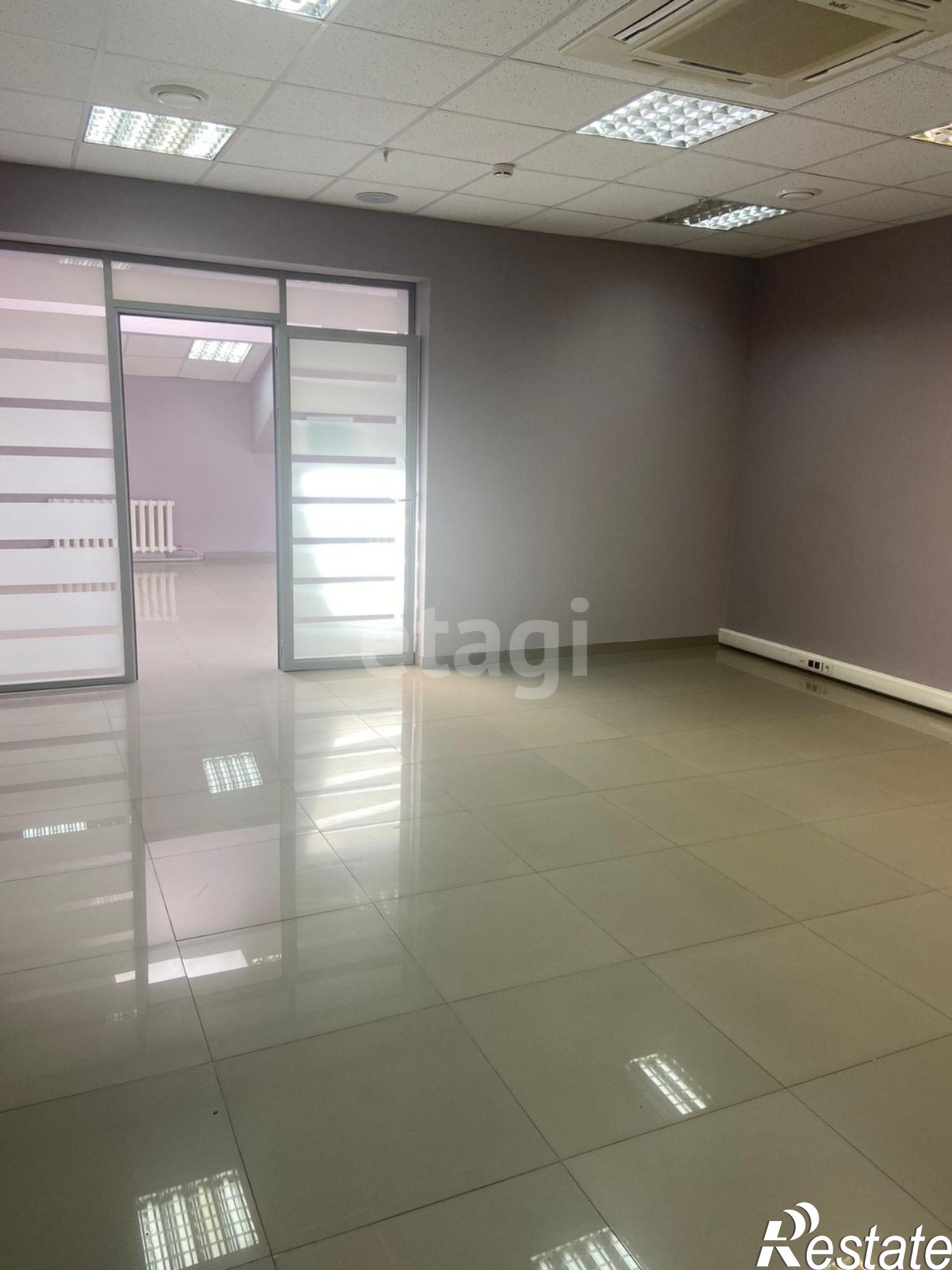 Сдать офис, помещение под офис за 58 400 рублей на Республики 164/2