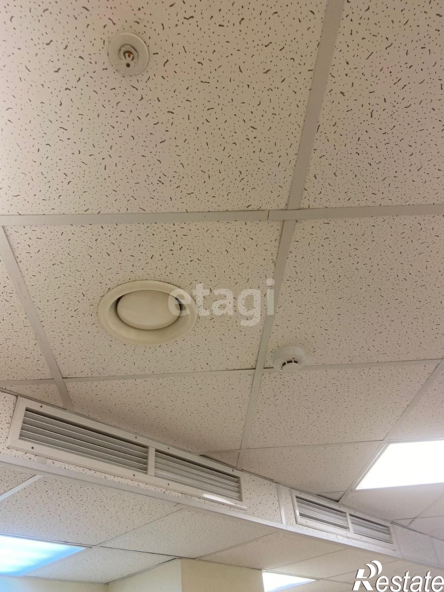 Сдать офис, помещение под офис за 91 680 рублей на Республики 164/2