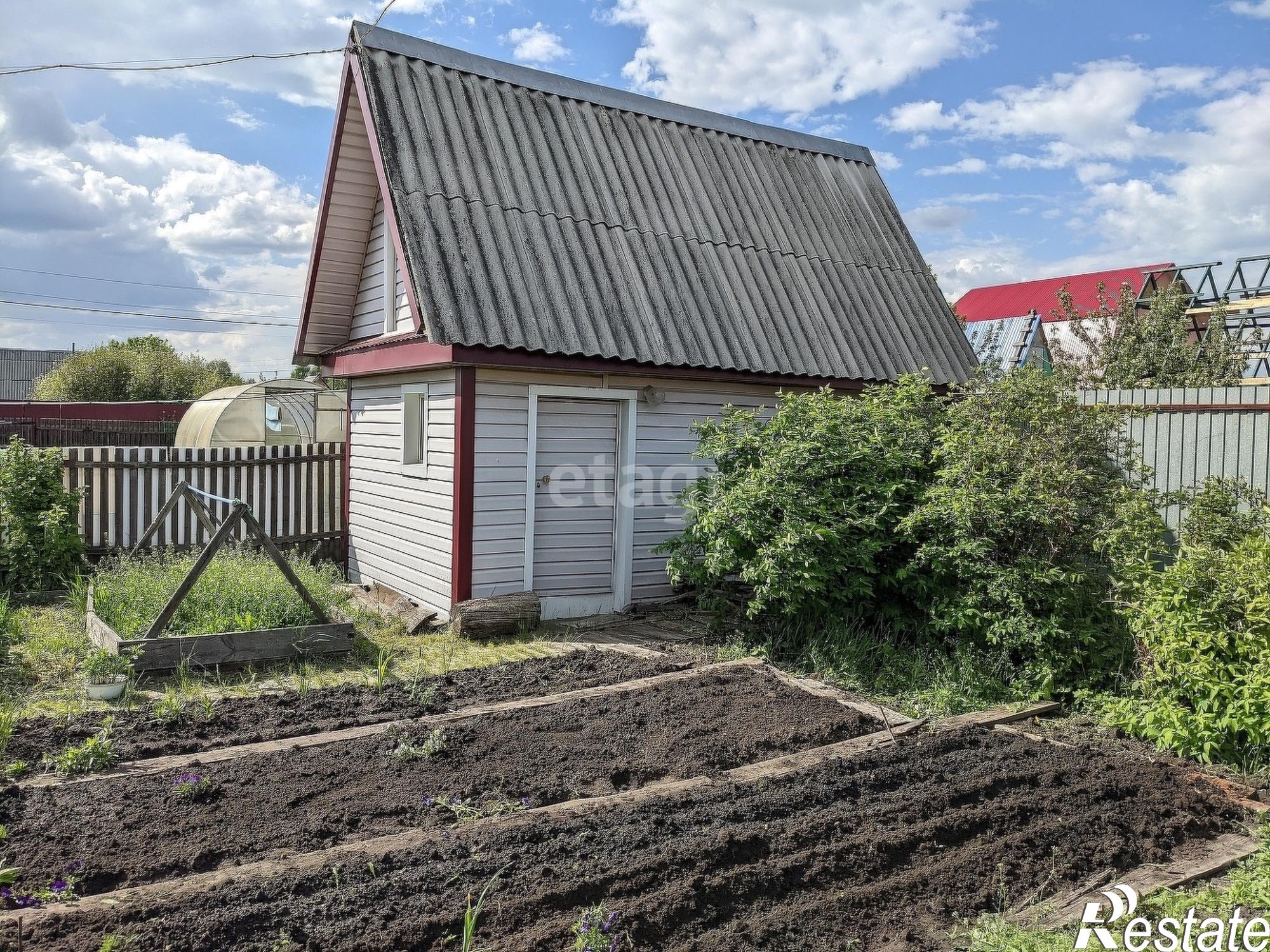 Купить дачу, дом, коттедж за 2 700 000 рублей на Земляничная,