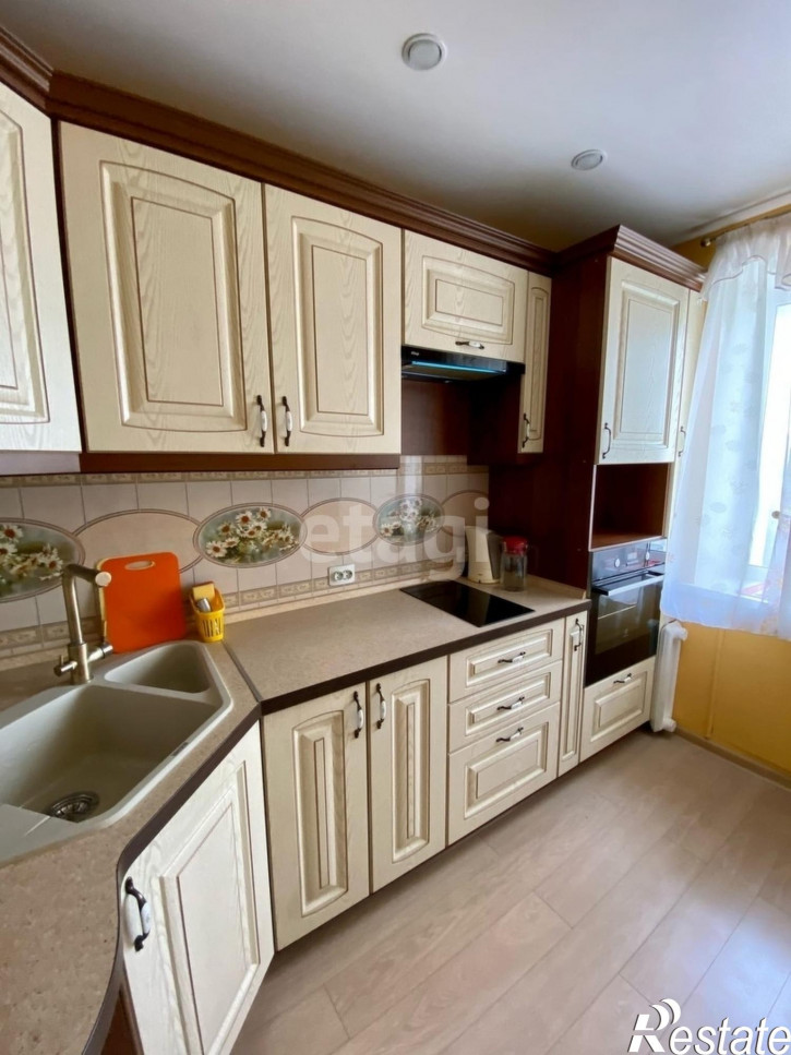 4-комн квартира Ямская, 76