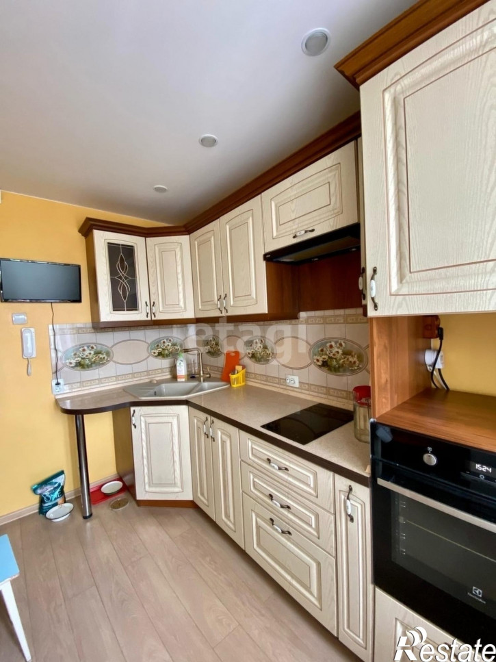 4-комн квартира Ямская, 76