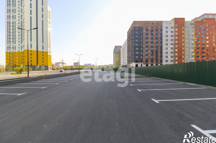 3-комн квартира Республики, 204/6
