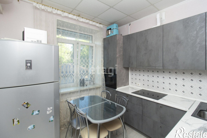 3-комн квартира Ленина, 69а