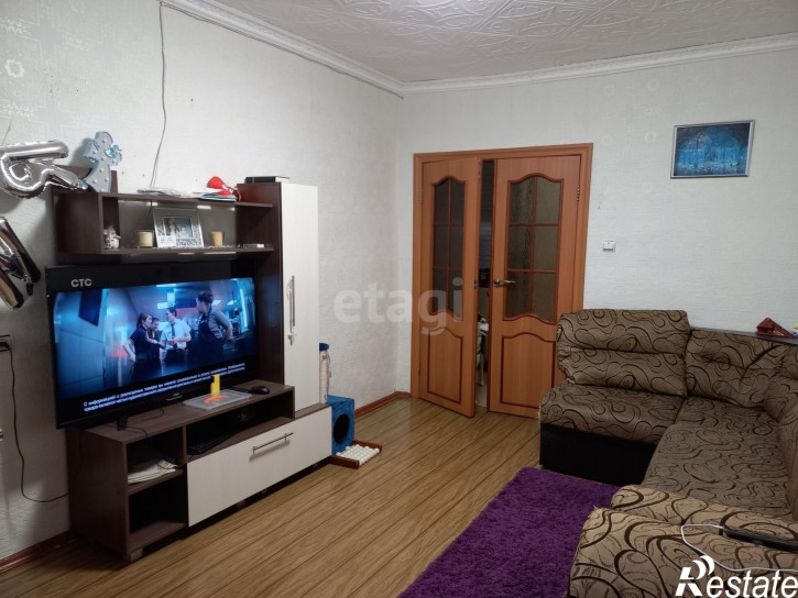 3-комн квартира Монтажников, 13