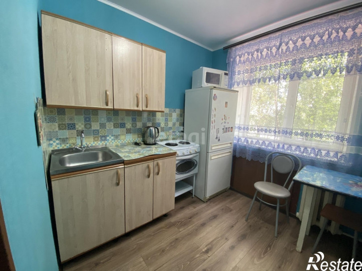 1-комн квартира Мельникайте, 50
