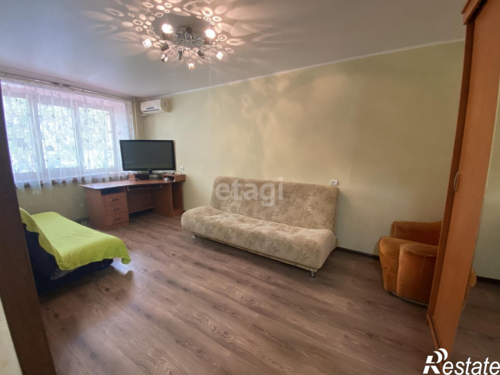 1-комн квартира Мельникайте, 50
