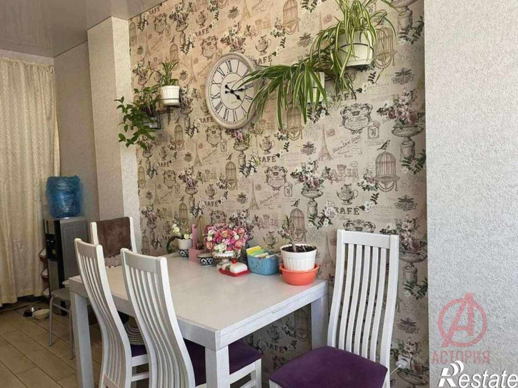 2-комн квартира Котанова улица, 44