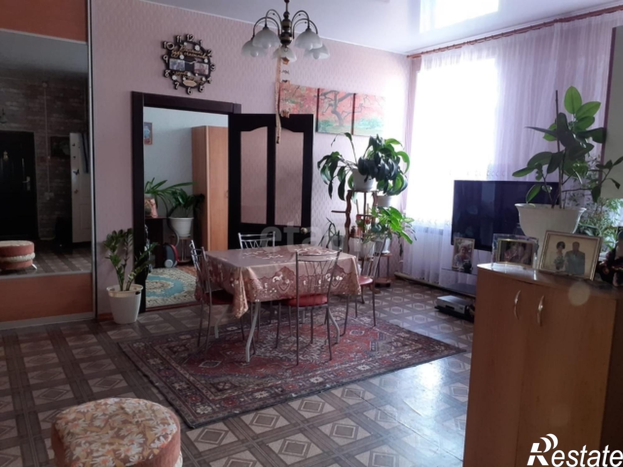 Купить дачу, дом, коттедж за 9 000 000 рублей на Array