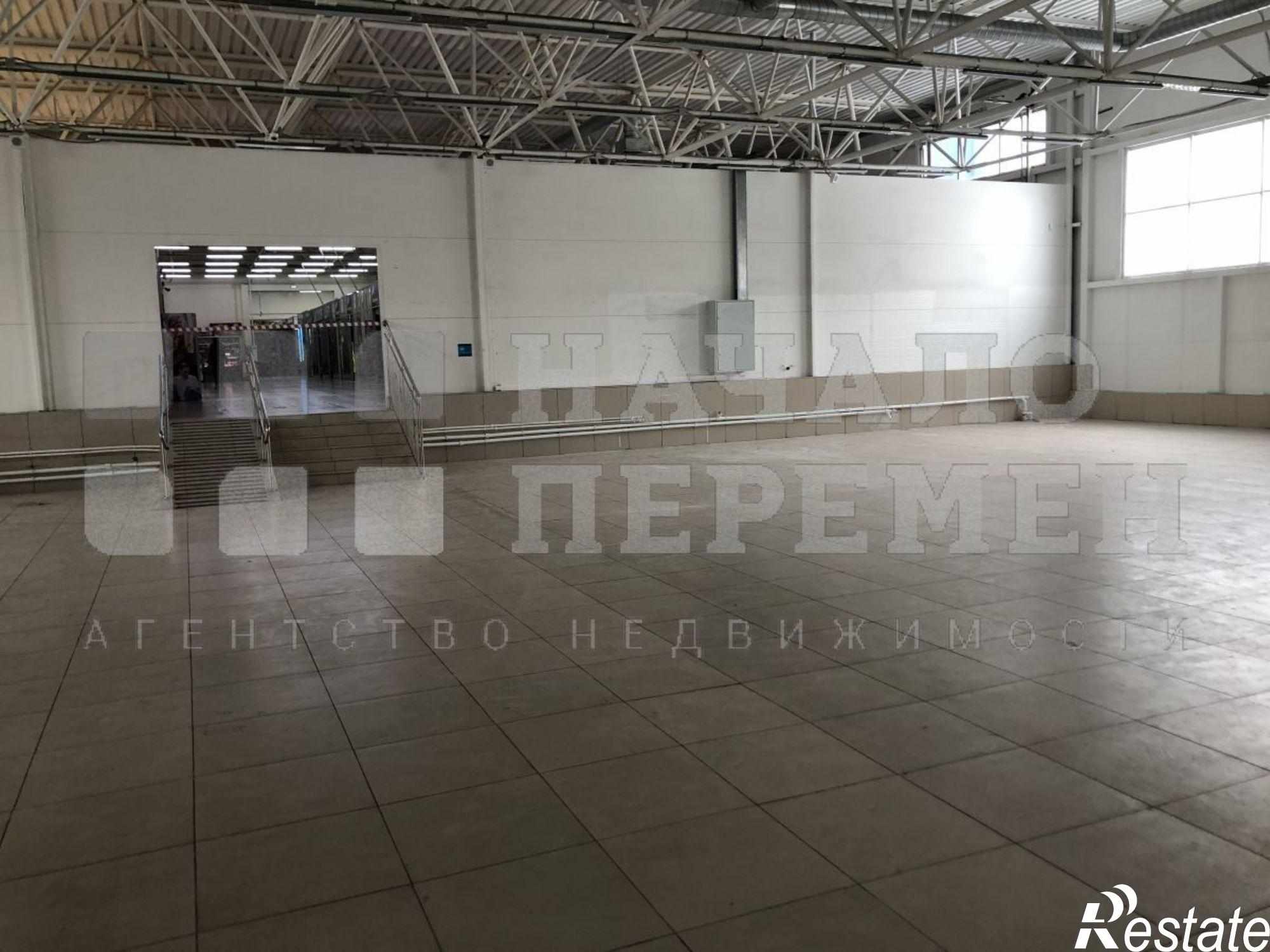 Сдать складское помещение за 537 000 рублей на Богдана Хмельницкого ул, 101