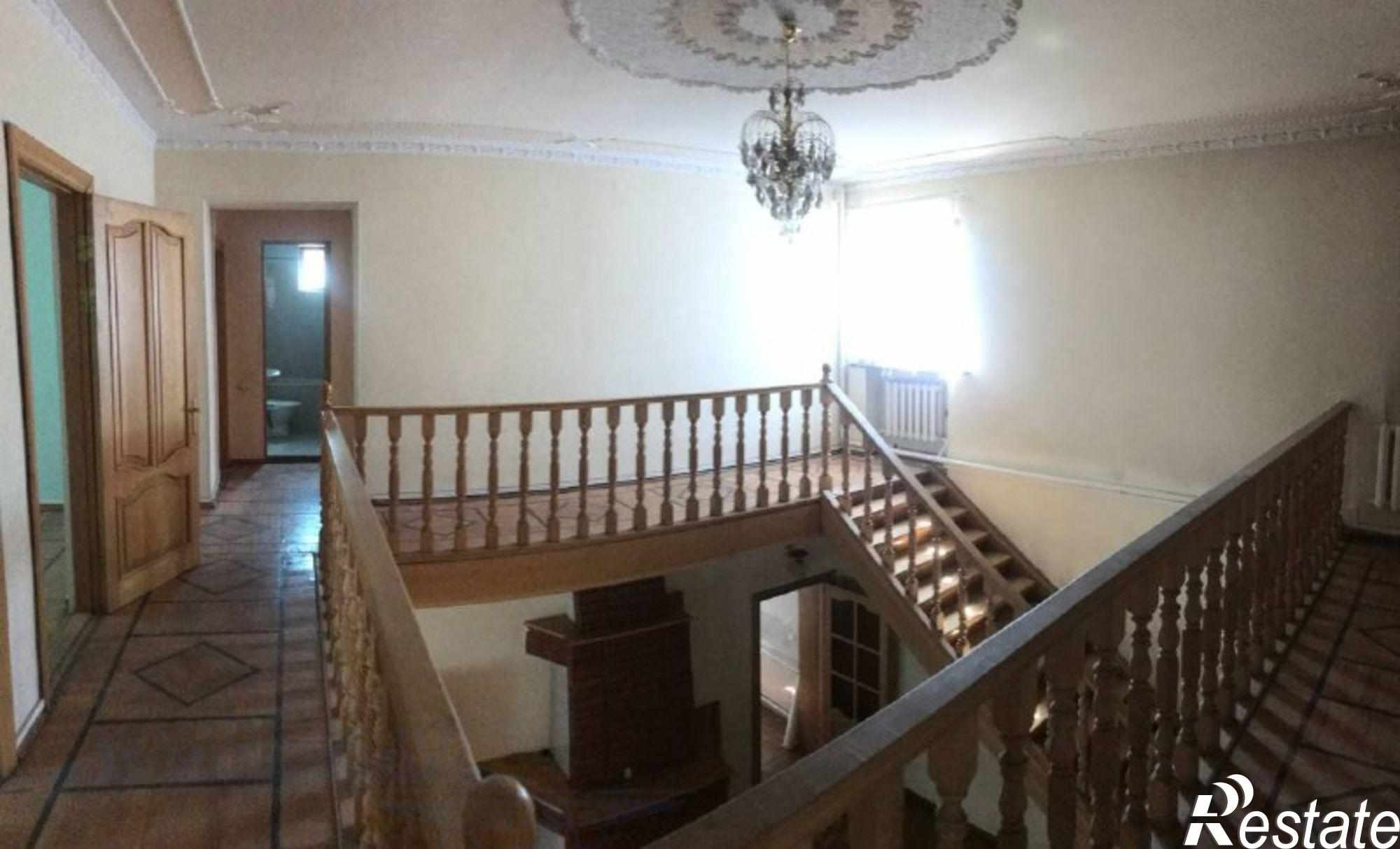 Сдать помещение свободного назначения за 75 000 рублей на г. Астрахань, Кировский р-н,  Академика королева, 34