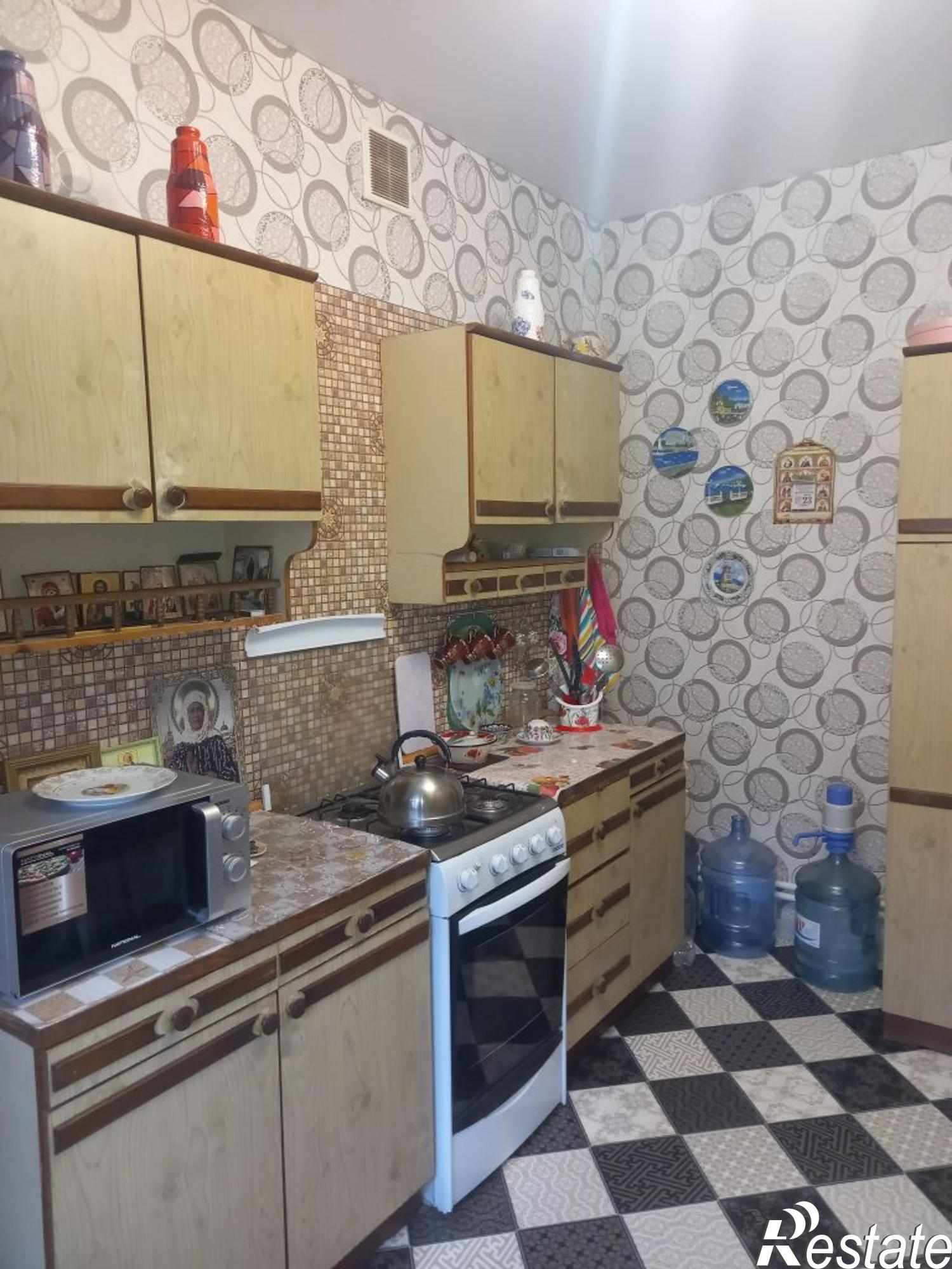 Купить квартиру за 2 550 000 рублей на Кирова ул