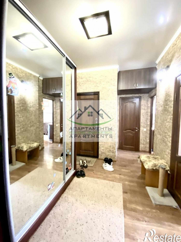 3-комн квартира Нежнова ул, 51/1