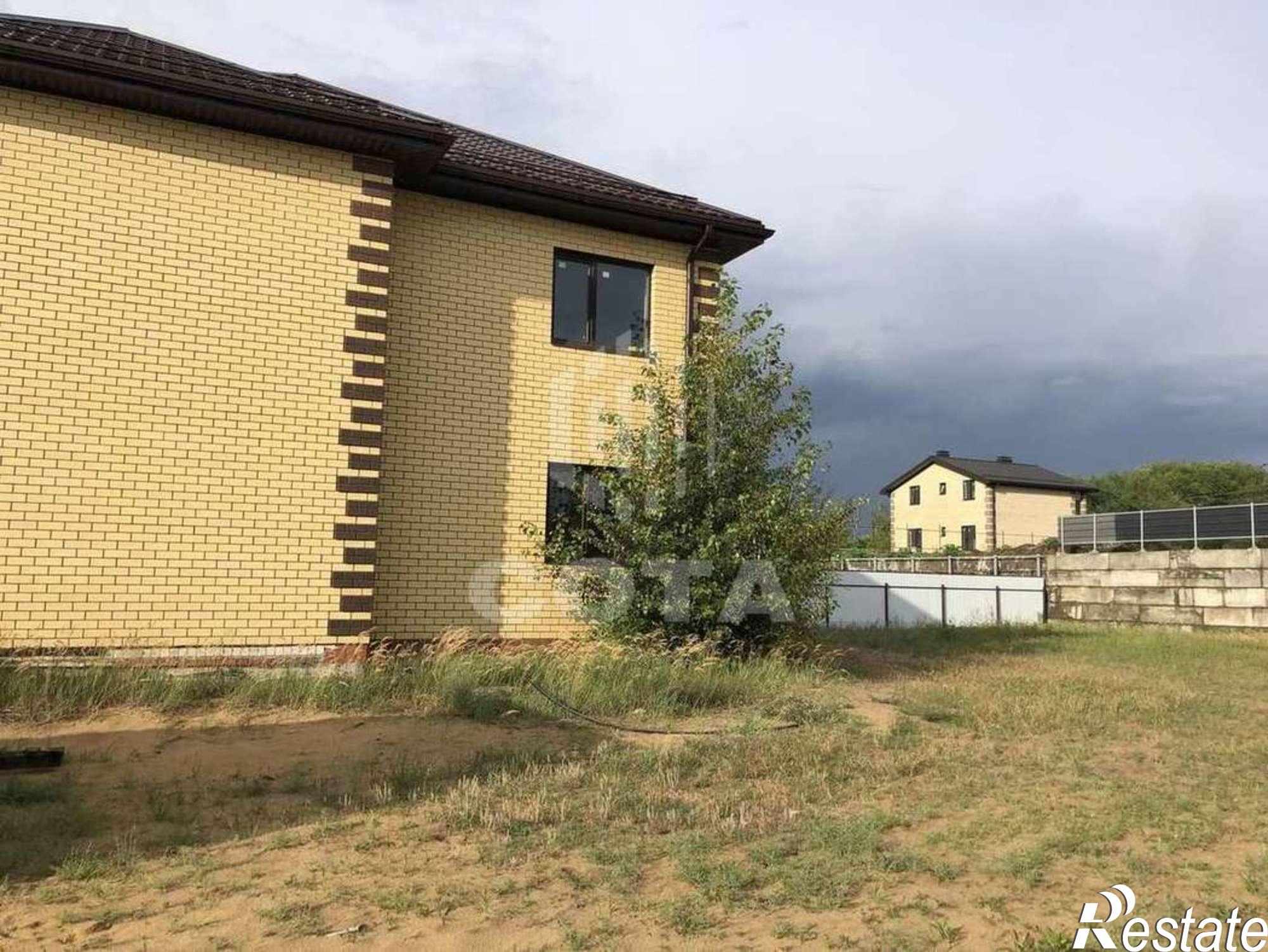 Купить дачу, дом, коттедж за 9 000 000 рублей на Красочная улица, 31