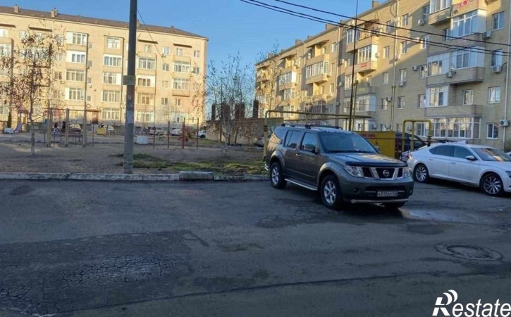 3-комн квартира Крылатская ул, 21