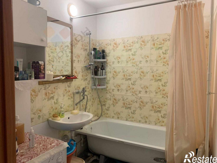 2-комн квартира Генерала Трошева ул, 31