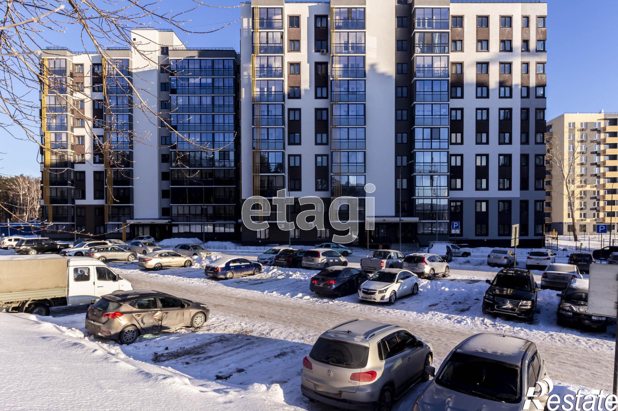 Купить помещение свободного назначения за 9 274 000 рублей на Парада Победы 17