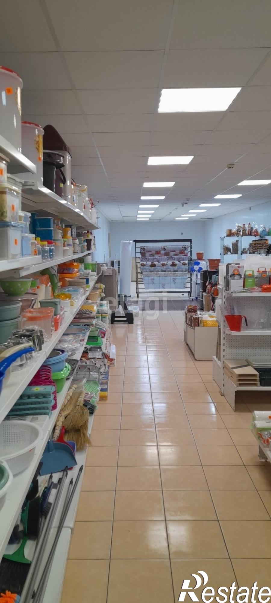 Сдать торговое помещение за 200 000 рублей на Ленина 78
