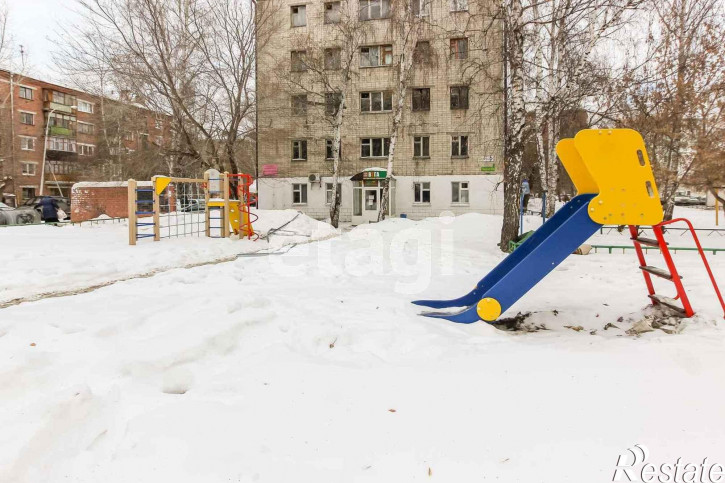 Комната Тульская, 11