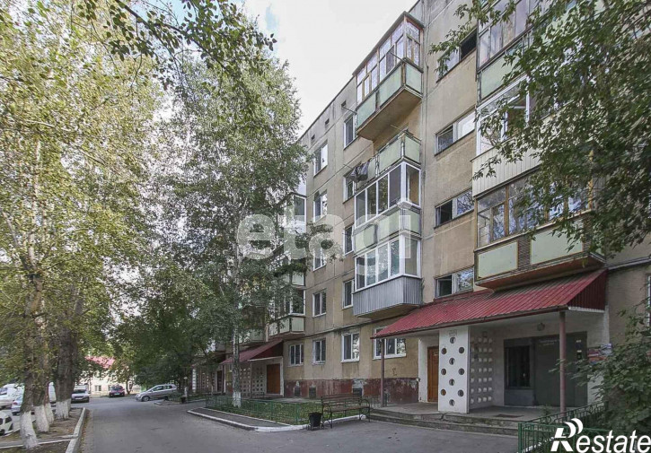 3-комн квартира Таврическая, 10
