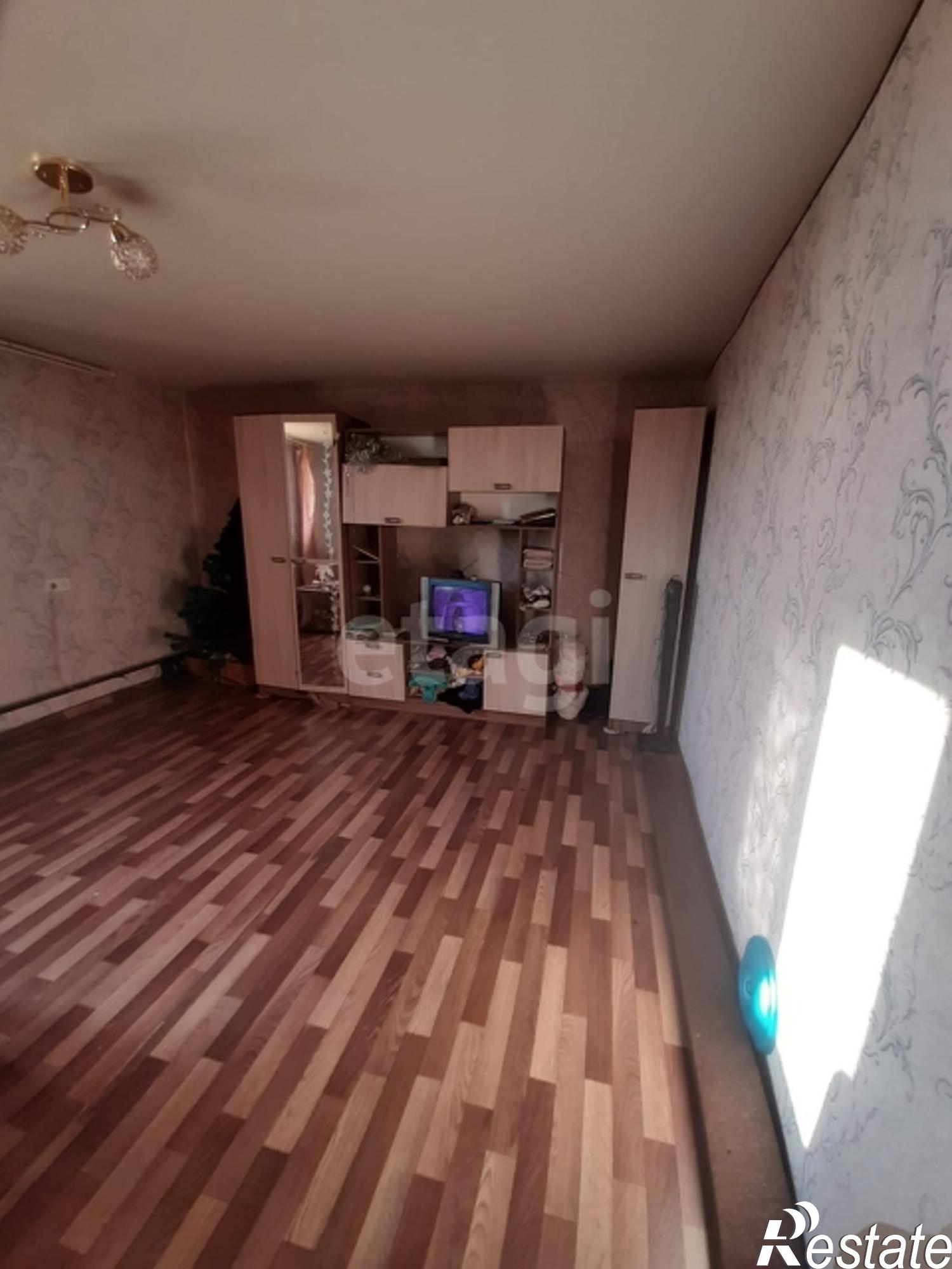 Купить дачу, дом, коттедж за 4 750 000 рублей на Array