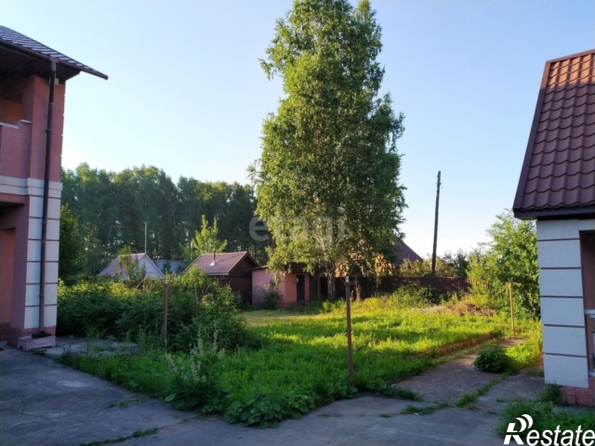 Купить дачу, дом, коттедж за 15 484 000 рублей на Array