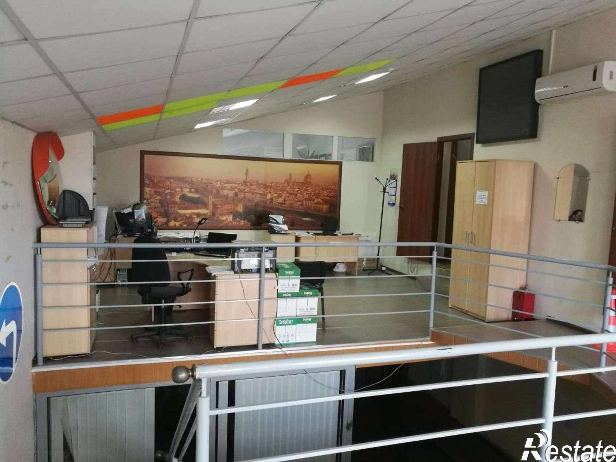 Купить офис, помещение под офис за 12 000 000 рублей на Гаражная улица, 10