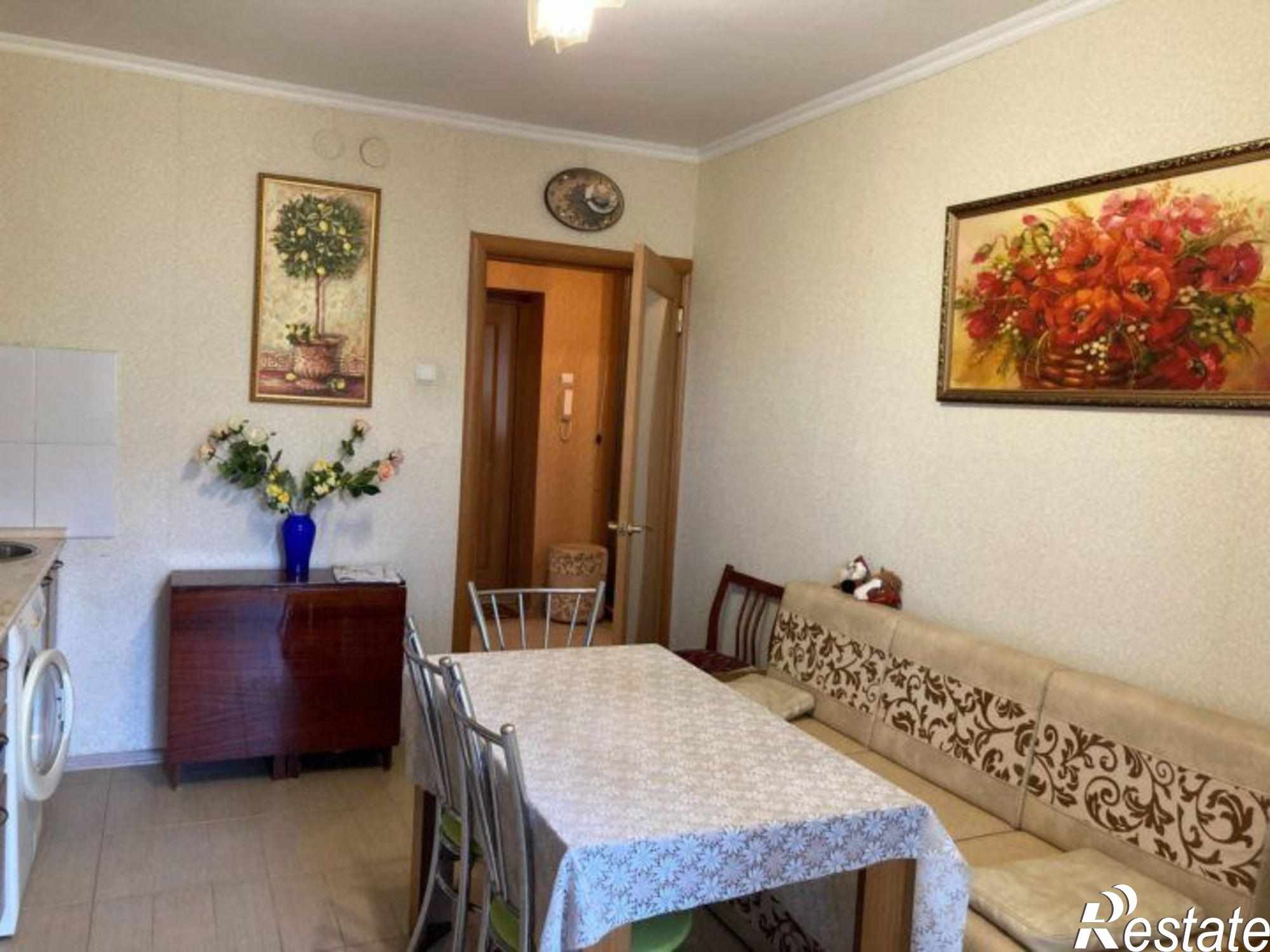 Сдать квартиру за 23 000 рублей на Безыменского ул, 17Г