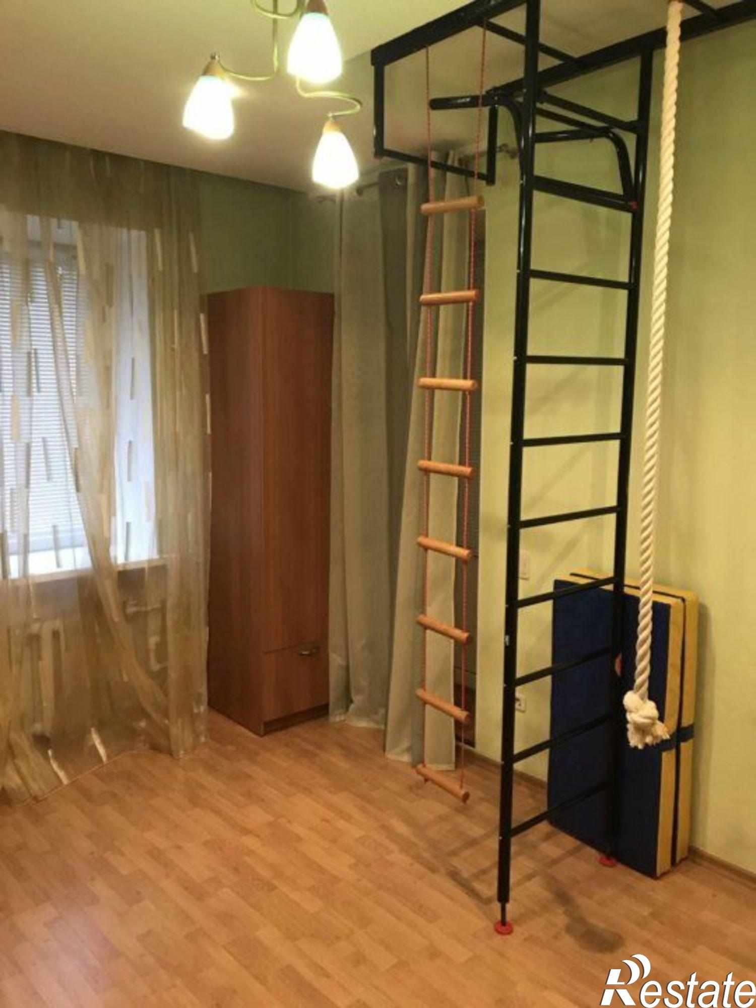 Сдать квартиру за 70 000 рублей на Офицерская ул, 9